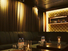 ROYAL VIP ROOM