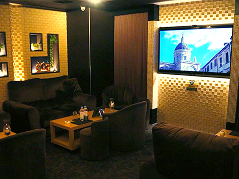 VIP ROOM